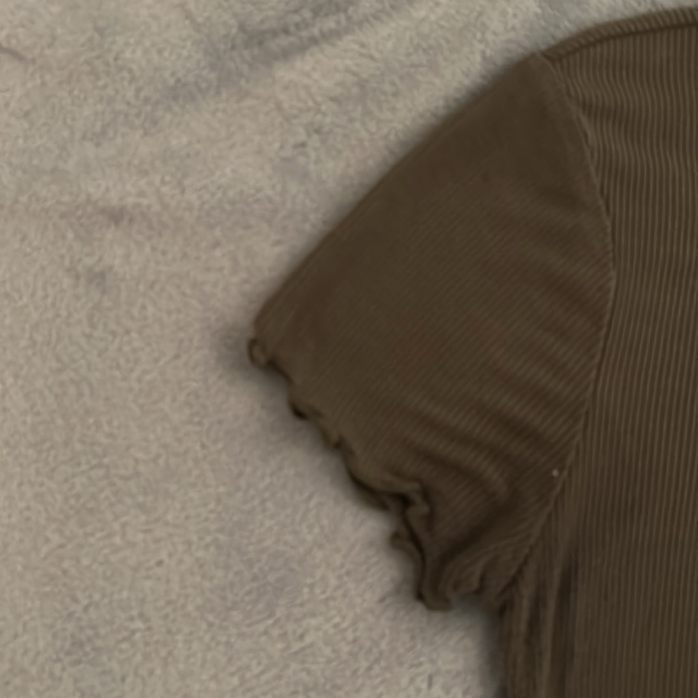 Lettuce Cut Ribbed Tee - Picture 2 of 3